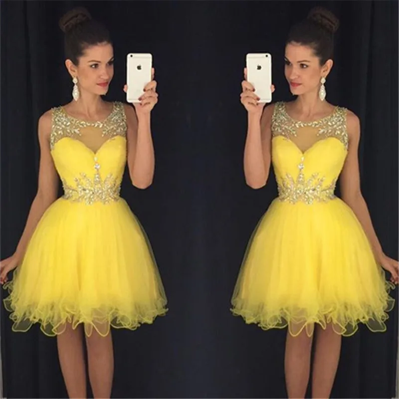 New Sexy Short 2019 Abiti Da Cerimonia O-neck Sleeveless Side Front Knee Length Beads Prom gown 2018 bridesmaid dresses
New Sexy Short 2019 Abiti Da Cerimonia O-neck Sleeveless Side Front Knee Length Beads Prom gown 2018 bridesmaid dresses