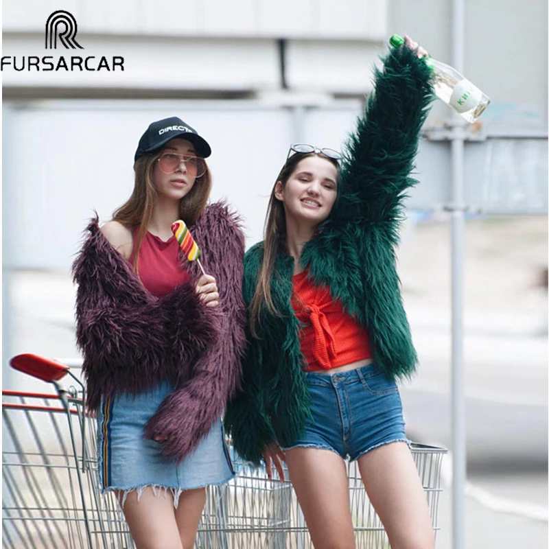FURSARCAR Fashion Women Natrual Lamb Fur Coat Mongolia Sheep Fur Coat Natrual Fur For Female Winter & autumn Short Fur Jacket
FURSARCAR Fashion Women Natrual Lamb Fur Coat Mongolia Sheep Fur Coat Natrual Fur For Female Winter & autumn Short Fur Jacket