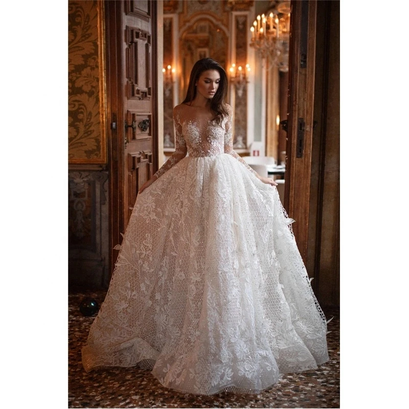 2019 New White Lace Weding Dress Long Sleeve Vestido de noiva A Line Unique Shiny Detail Sheer Buttons Back Chic Bridal Gowns
2019 New White Lace Weding Dress Long Sleeve Vestido de noiva A Line Unique Shiny Detail Sheer Buttons Back Chic Bridal Gowns