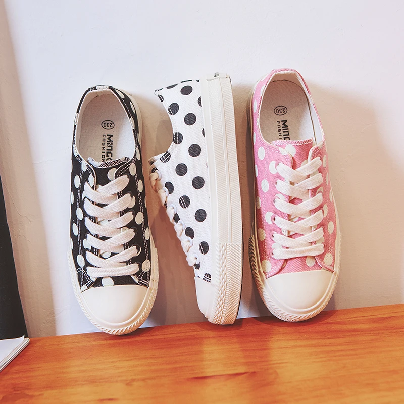 YCXFLYER Spring Summer New Female Canvas Shoes Casual Shoes Low-rise Anti-skid Flat-soled Lovely Girl Sneakers Walking Shoes
YCXFLYER Spring Summer New Female Canvas Shoes Casual Shoes Low-rise Anti-skid Flat-soled Lovely Girl Sneakers Walking Shoes