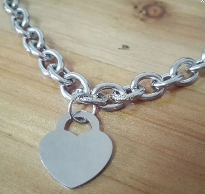 New Women's Stainless Steel Sweet Heart Tag Necklace Pendant Fashion Oval Chain New Style 8mm 21''
New Women's Stainless Steel Sweet Heart Tag Necklace Pendant Fashion Oval Chain New Style 8mm 21''