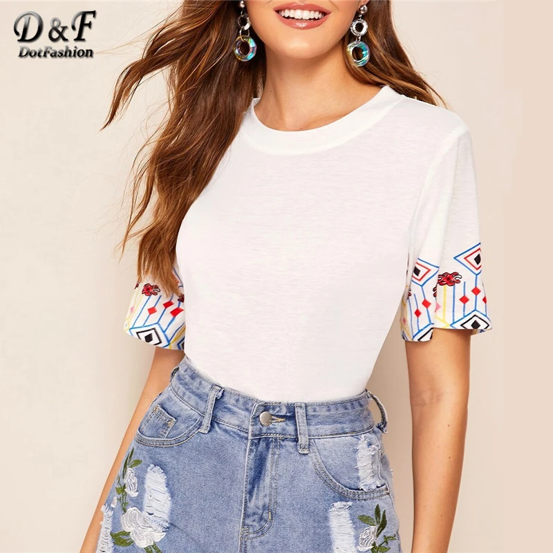 Dotfashion Casual Geometric Print Cuff T-shirt Women 2019 Summer Short Sleeve Top Ladies White Trim Minimalist Tee Top
Dotfashion Casual Geometric Print Cuff T-shirt Women 2019 Summer Short Sleeve Top Ladies White Trim Minimalist Tee Top