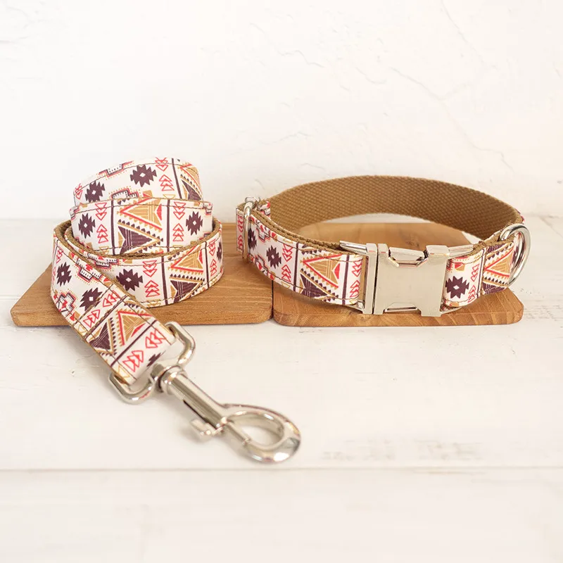 GLORIOUS KEK Dog Collar for Medium Large Dog Nylon Engraved Customized Puppy Collar Anti-Lost Dog Collar Leash Set Designer Folk
GLORIOUS KEK Dog Collar for Medium Large Dog Nylon Engraved Customized Puppy Collar Anti-Lost Dog Collar Leash Set Designer Folk