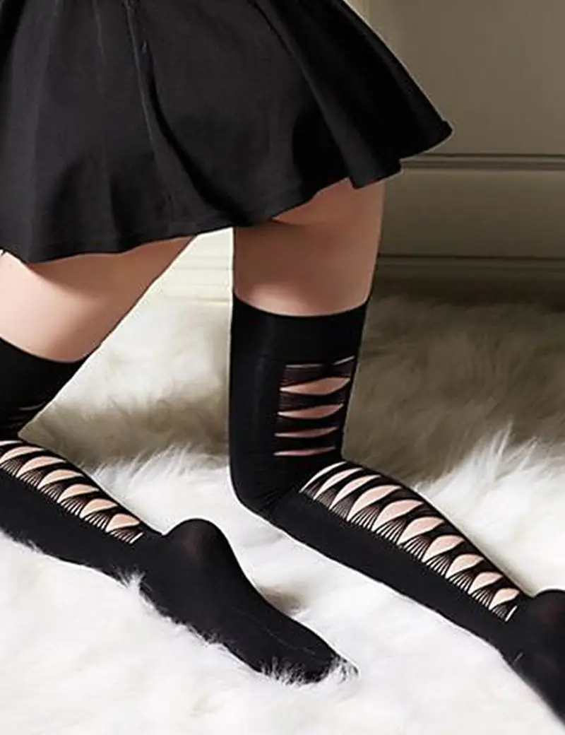 Knee high socks fetish links