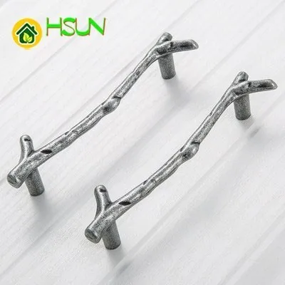 Retro Branches Drawer Pulls Handles Knobs Silver Dresser Handles / Countryside Cabinet Handles Kitchen Hardware
Retro Branches Drawer Pulls Handles Knobs Silver Dresser Handles / Countryside Cabinet Handles Kitchen Hardware
