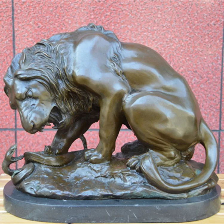 lion beast bronze animal lion play snake brave king works Art Home Furnishing buildings tools lighter wedding Decoration Brass
lion beast bronze animal lion play snake brave king works Art Home Furnishing buildings tools lighter wedding Decoration Brass