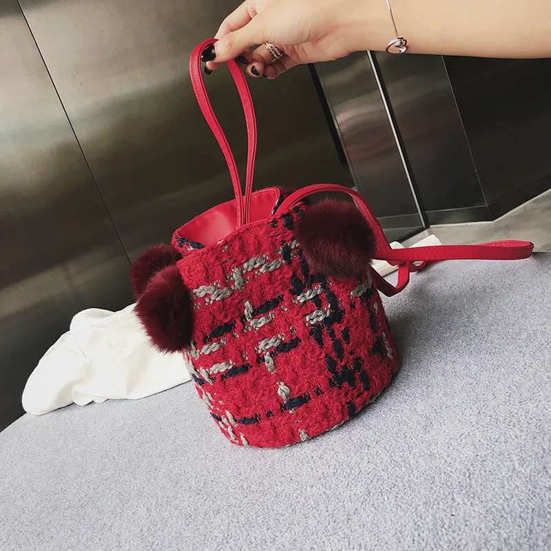 Cute Woolen Cloth Women Bucket Bag Mini Female Shoulder Bag Small Hairball Gift Messenger Crossbody Bags For Women Handbag Black
Cute Woolen Cloth Women Bucket Bag Mini Female Shoulder Bag Small Hairball Gift Messenger Crossbody Bags For Women Handbag Black