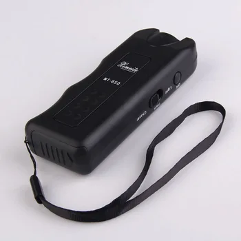 Portable Dog Trainings chaser 125dB electronic Ultrasonic Chaser Stops Aminal Attacks Deterrent Repeller LED Light Pet Supplies
Portable Dog Trainings chaser 125dB electronic Ultrasonic Chaser Stops Aminal Attacks Deterrent Repeller LED Light Pet Supplies