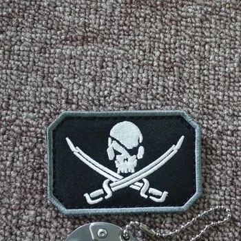 10pcs Embroidery Sword Skull Patch Cloth Tactical Emblem Military Hook Morale Badge Army Brassard Combat Armband 7.5*5cm
10pcs Embroidery Sword Skull Patch Cloth Tactical Emblem Military Hook Morale Badge Army Brassard Combat Armband 7.5*5cm