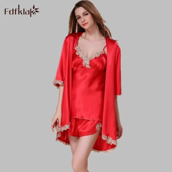 New 2019 Brand pyjama women spring summer 3 pieces sets sexy pajamas half sleeve sleepwear clothes home suits plus size pijama
New 2019 Brand pyjama women spring summer 3 pieces sets sexy pajamas half sleeve sleepwear clothes home suits plus size pijama