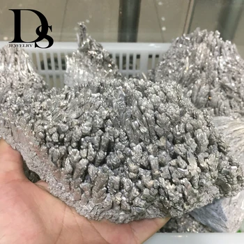 Top!! 650-700g Natural Mineral Specimens Rich Tree Aluminum-magnesium ore Specimens Silver Reiki Ore Collectioon Home Decoration
Top!! 650-700g Natural Mineral Specimens Rich Tree Aluminum-magnesium ore Specimens Silver Reiki Ore Collectioon Home Decoration