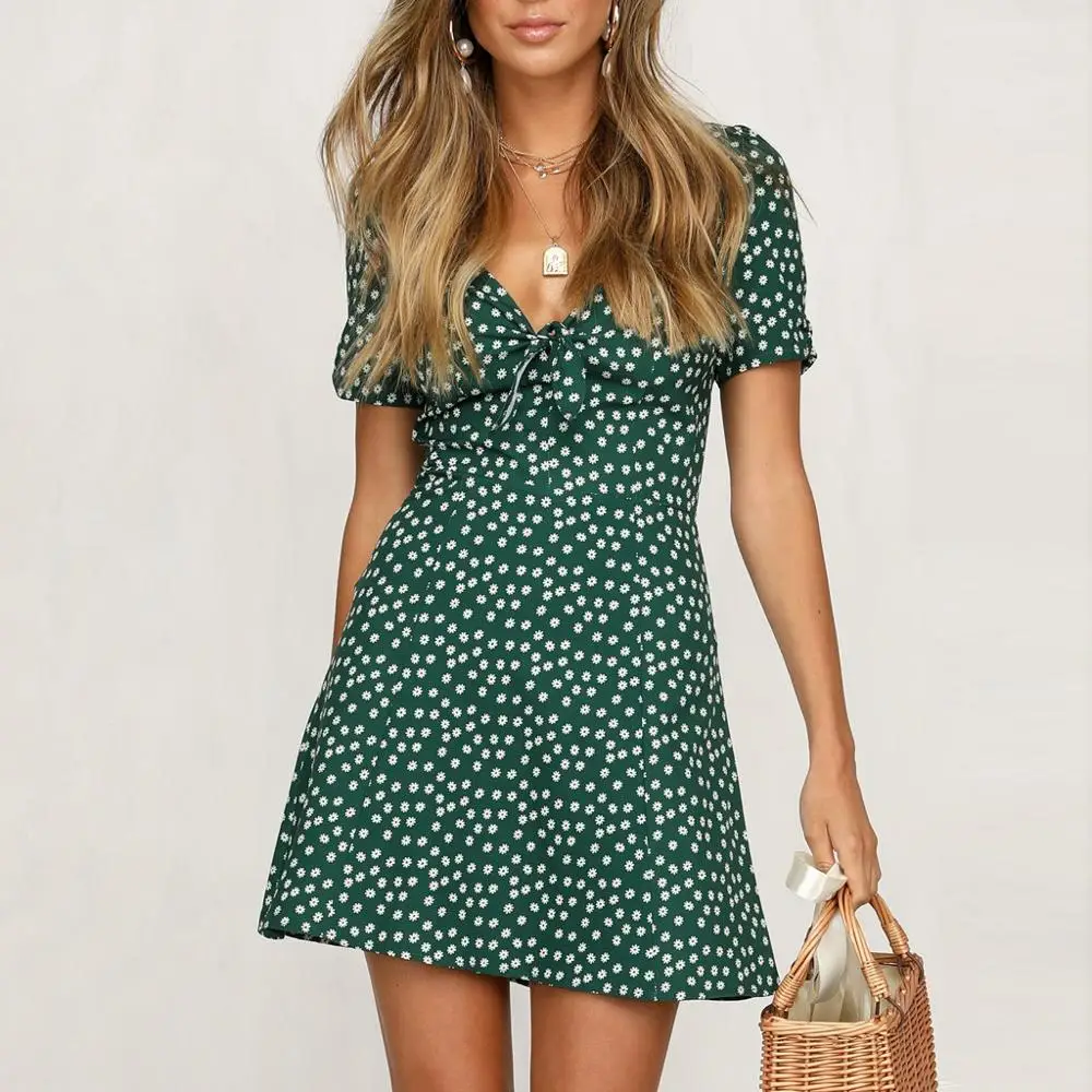 2019 Summer Mini Dress Ladies Short Sleeve Bodycon Beach Dress Party Dot Sundress Casual Dress Women Clothing
2019 Summer Mini Dress Ladies Short Sleeve Bodycon Beach Dress Party Dot Sundress Casual Dress Women Clothing