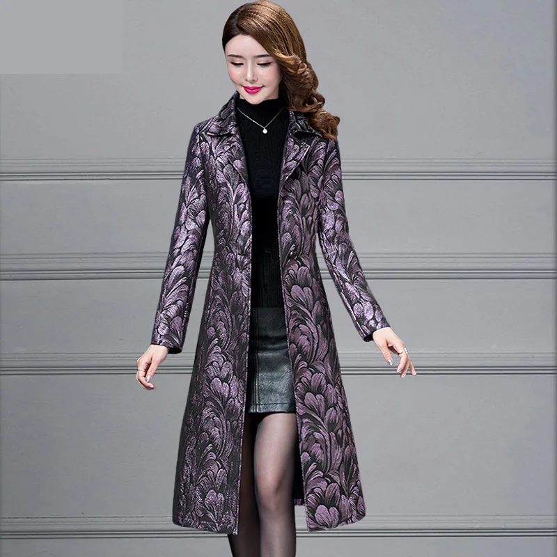 Long sleeve printing trench coats 2019 spring coat women New Large size women trench coats middle aged clothing Long coats 2083
Long sleeve printing trench coats 2019 spring coat women New Large size women trench coats middle aged clothing Long coats 2083