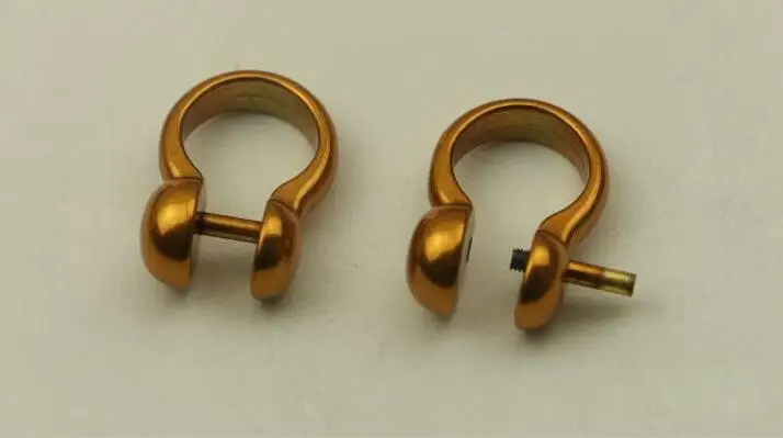 15 pcs/lot Old golden removable screws activity D buckle / D word buckle handbags decorative accessories
15 pcs/lot Old golden removable screws activity D buckle / D word buckle handbags decorative accessories