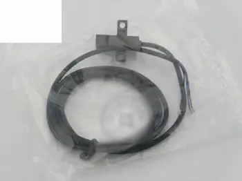 NPN DC5-24V 100mA Slotted Optical Switch EE-SX672A-WR 5MM Photoelectric sensor 1 Meter Wire
NPN DC5-24V 100mA Slotted Optical Switch EE-SX672A-WR 5MM Photoelectric sensor 1 Meter Wire
