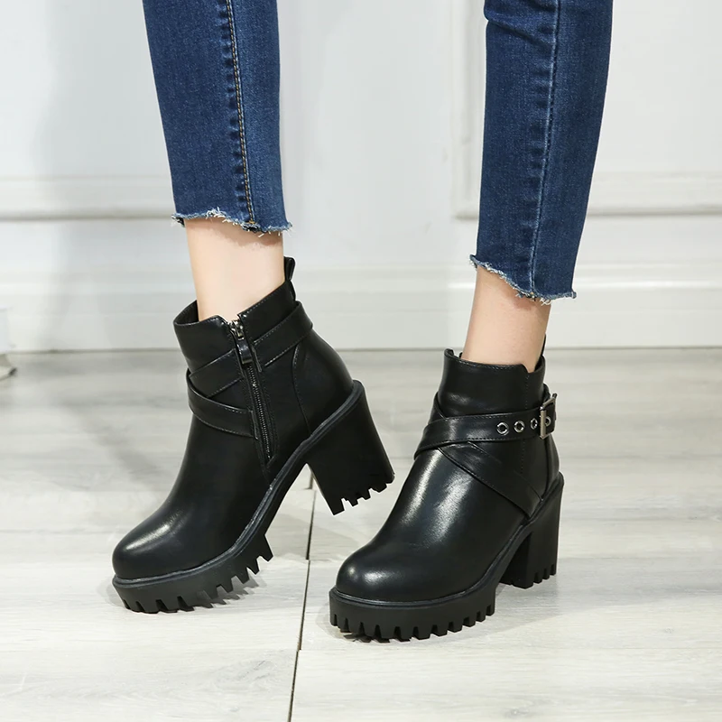 New Women's Winter Boots Plush Warm Women Platform Sneakers 2019 Fashion Combat Boots Woman Martin Shoes
New Women's Winter Boots Plush Warm Women Platform Sneakers 2019 Fashion Combat Boots Woman Martin Shoes