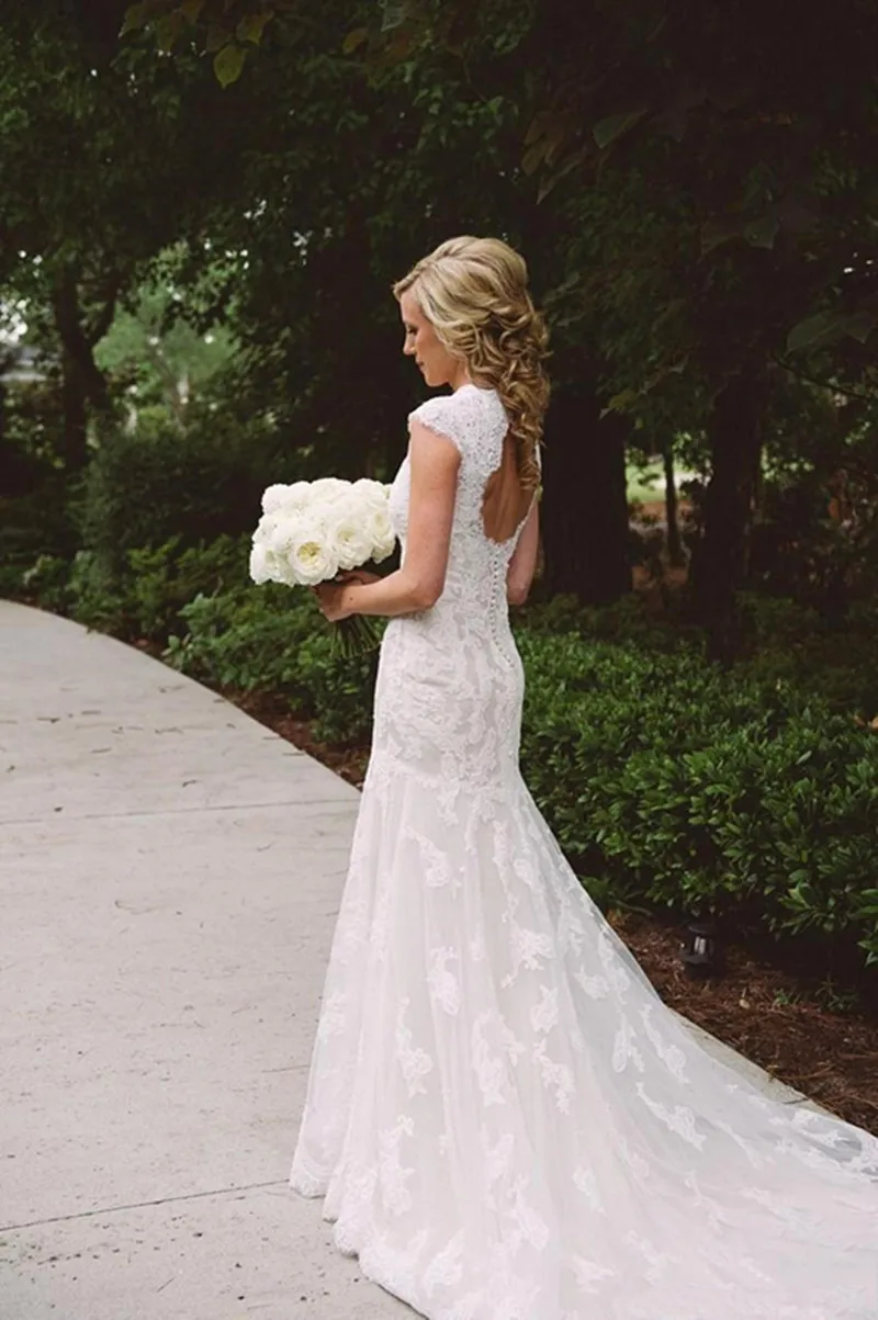 Vintage Lace Wedding Dresses 2019 V Neck robe de mariee Hollow Back Wedding Party Dress vestido de noiva Bridal Wedding Gowns
Vintage Lace Wedding Dresses 2019 V Neck robe de mariee Hollow Back Wedding Party Dress vestido de noiva Bridal Wedding Gowns