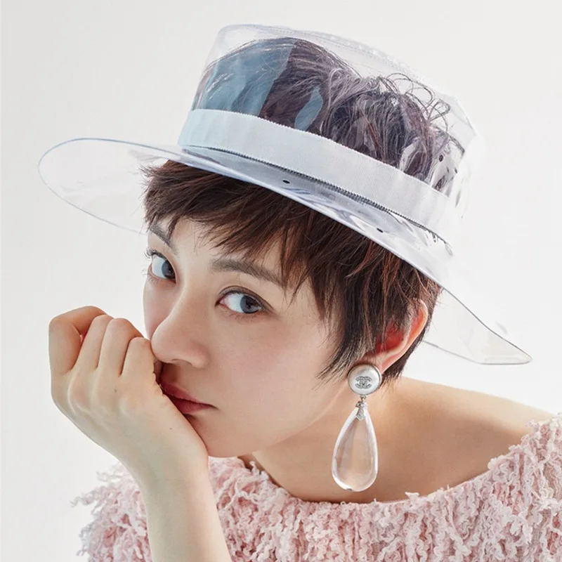 2019 Bucket Caps Fashion Pvc Transparent Female Hat Trend Women's Hat for Summer Beach Straw Hat Or Sun Hats For Women
2019 Bucket Caps Fashion Pvc Transparent Female Hat Trend Women's Hat for Summer Beach Straw Hat Or Sun Hats For Women