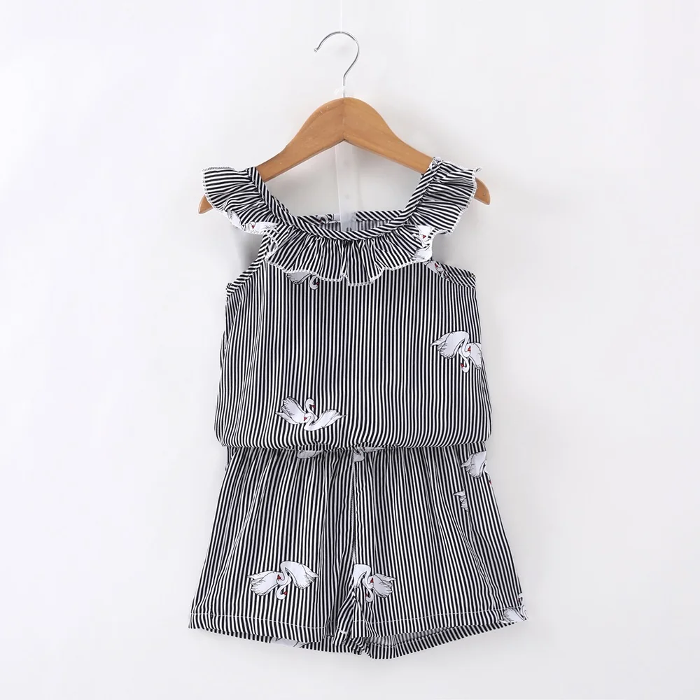 New Baby Girl Clothes Casual Bebe Girls Clothing Set Girls Summer Striped Loose Floral Printed Sets Vest+Shorts 2 Pics Suits
New Baby Girl Clothes Casual Bebe Girls Clothing Set Girls Summer Striped Loose Floral Printed Sets Vest+Shorts 2 Pics Suits