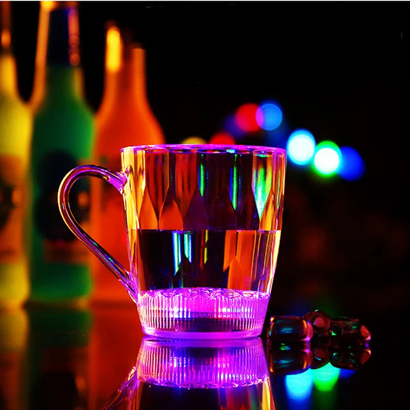 YANXIN Creative Colorful LED Light Flash Beer juice Drink Cup Wine Cup Dance Party Decoration Luminous Mug Bar Supplies Mug
YANXIN Creative Colorful LED Light Flash Beer juice Drink Cup Wine Cup Dance Party Decoration Luminous Mug Bar Supplies Mug