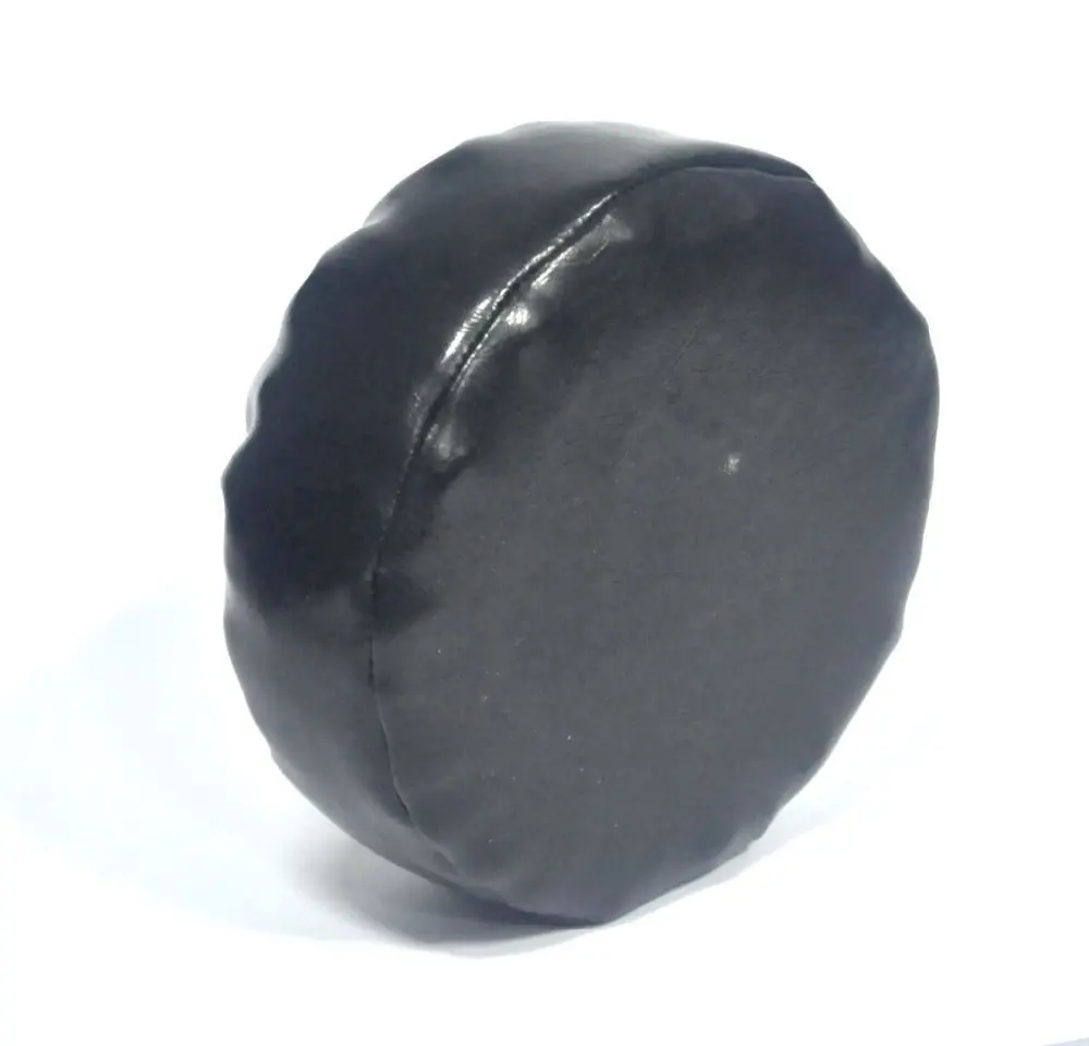90MM Spare 1.9" tire Leather cover for TAMIYA CC-01/AXIAL SCX10/RC8WD D90 Wrangler FJ40 G2 JEEP
90MM Spare 1.9" tire Leather cover for TAMIYA CC-01/AXIAL SCX10/RC8WD D90 Wrangler FJ40 G2 JEEP