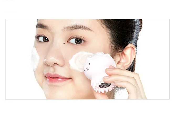 4422563787_1030775000