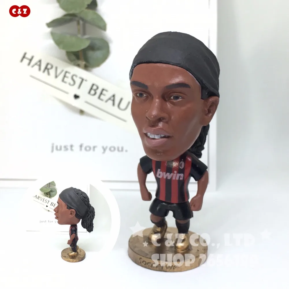 Soccerwe dolls football stars AC Ronaldinho classic Movable joints resin model toy action figure dolls collectible gift
Soccerwe dolls football stars AC Ronaldinho classic Movable joints resin model toy action figure dolls collectible gift