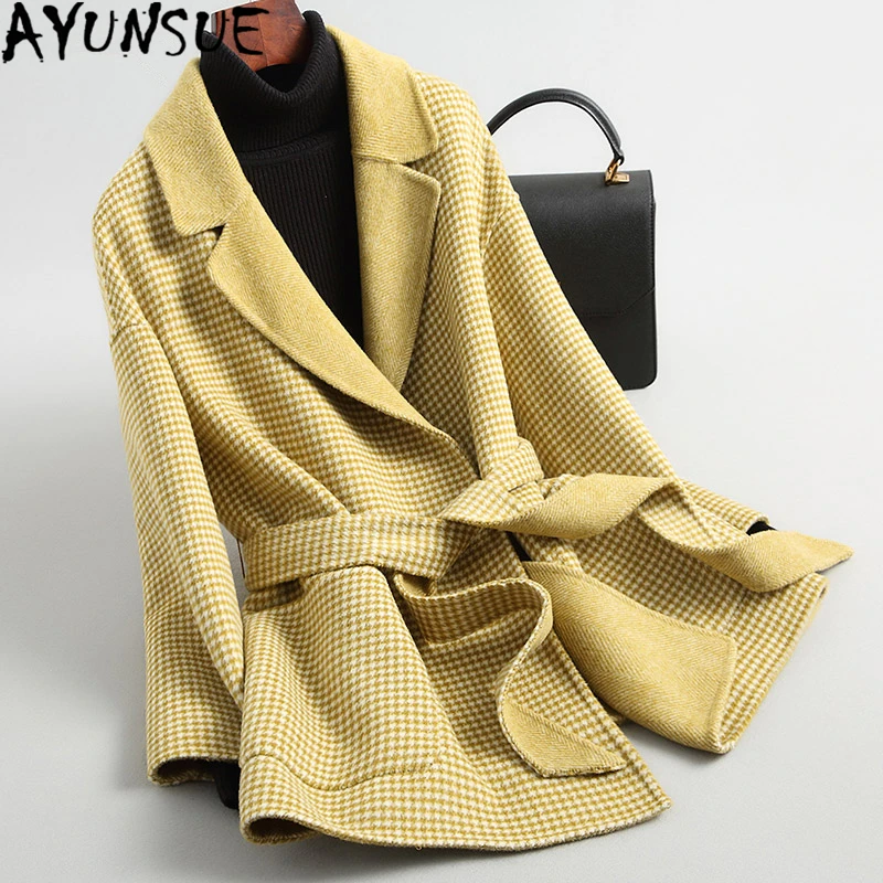 AYUNSUE Plaid Wool Coat Female 2019 Short Autumn Spring Jacket Fashion Double-sided Wool Coats Abrigos Mujer Elegante 38091LW377
AYUNSUE Plaid Wool Coat Female 2019 Short Autumn Spring Jacket Fashion Double-sided Wool Coats Abrigos Mujer Elegante 38091LW377