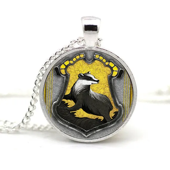 New Trendy Hogwarts Hufflepuff House Crest Necklace Rowena Ravenclaw Pendant Jewelry Gifts Glass Cabochon Pendants Necklace HZ1
New Trendy Hogwarts Hufflepuff House Crest Necklace Rowena Ravenclaw Pendant Jewelry Gifts Glass Cabochon Pendants Necklace HZ1