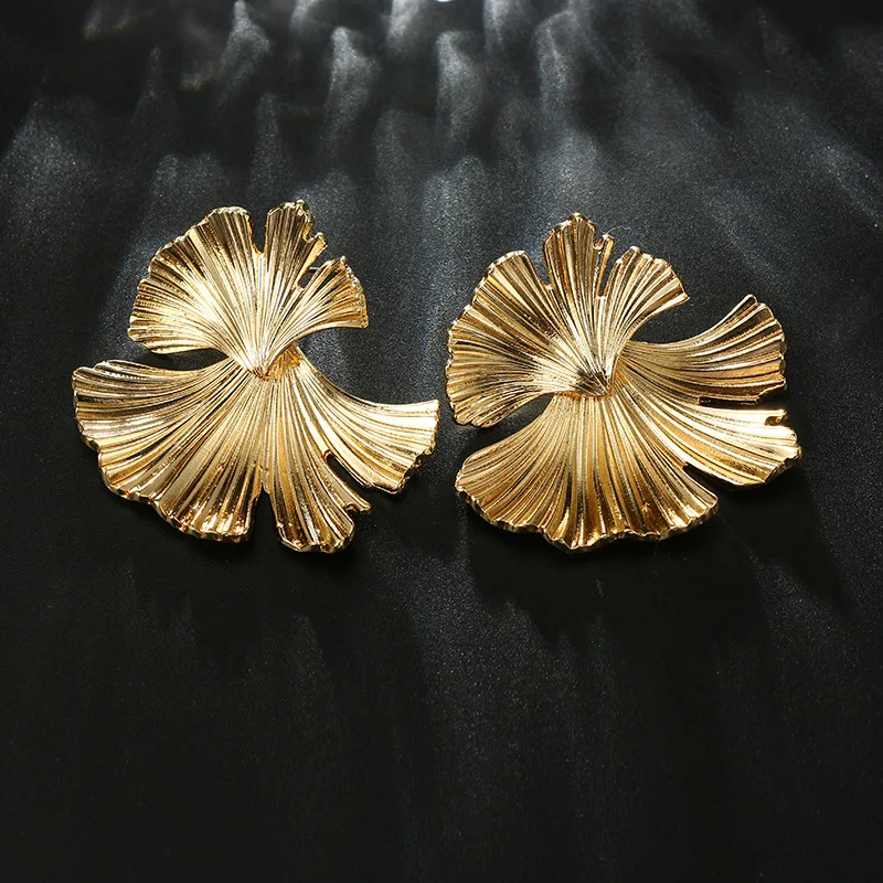Punk Gold Color Ginkgo biloba Earrings for Women Girl Metal Leaf Earrings Statement Jewelry Brincos
Punk Gold Color Ginkgo biloba Earrings for Women Girl Metal Leaf Earrings Statement Jewelry Brincos