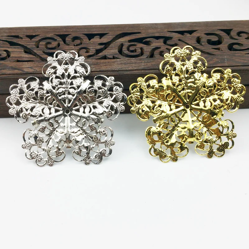 20 Pieces/lot 51mm Gold rhodium color Metal Filigree Flowers Slice Snowflake Charms Jewelry DIY Components Findings
20 Pieces/lot 51mm Gold rhodium color Metal Filigree Flowers Slice Snowflake Charms Jewelry DIY Components Findings