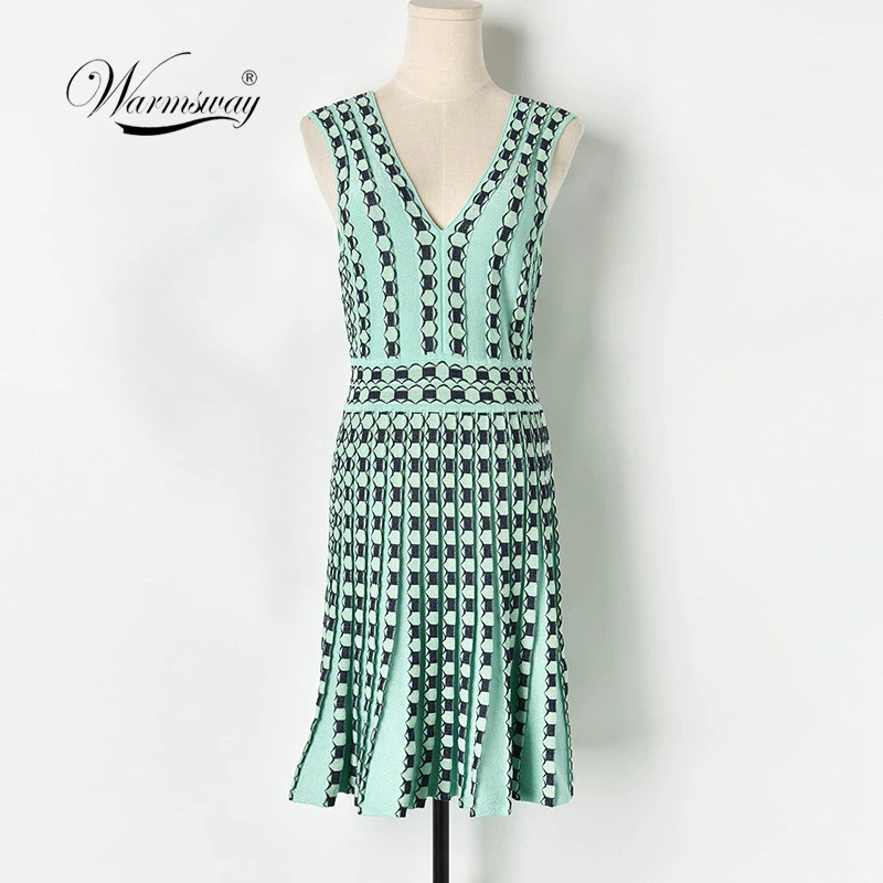 Backless Sexy Knitted Pencil Dress Women Bodycon Deep V-neck Party Dress Elegant Summer Stretch Midi Vestidos C-227
Backless Sexy Knitted Pencil Dress Women Bodycon Deep V-neck Party Dress Elegant Summer Stretch Midi Vestidos C-227