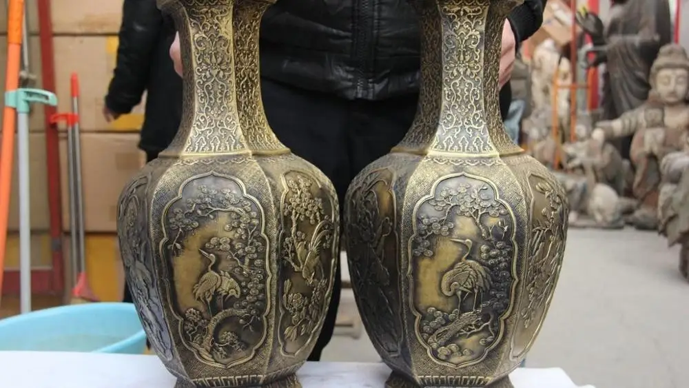 China Brass Copper Longevity Red crowned crane Bottle pot Six rhombus Vase Pair
China Brass Copper Longevity Red crowned crane Bottle pot Six rhombus Vase Pair