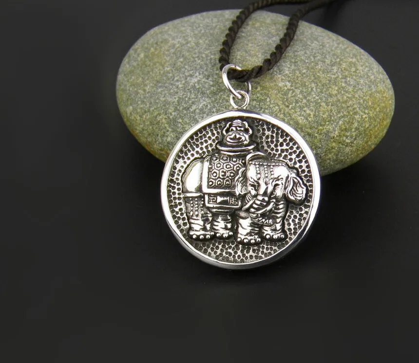 Personality Design 925 Sterling Silver Circular Elephant Vintage Pendant Thai Silver S925 Jewelry
Personality Design 925 Sterling Silver Circular Elephant Vintage Pendant Thai Silver S925 Jewelry