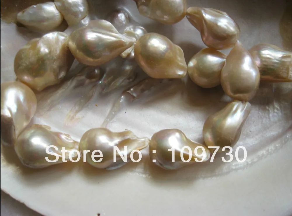 Jewelry 001447 natural baroque 15-18mm south sea gold pink pearl necklace 18'' 14KGP
Jewelry 001447 natural baroque 15-18mm south sea gold pink pearl necklace 18'' 14KGP