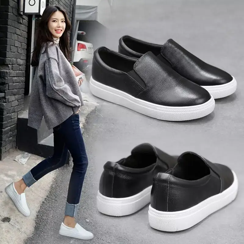 Flat-bottom white women's leather panel women's spring and autumn Korean students set foot lazy breathable casual shoes
Flat-bottom white women's leather panel women's spring and autumn Korean students set foot lazy breathable casual shoes