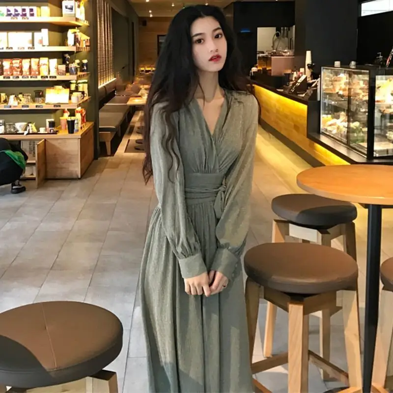 2019 Summer Women Fashion Elegant Casual Solid Long Sleeve Pleated Dresses Female Vintage V Neck Slim A Line Dress Vestido Y67
2019 Summer Women Fashion Elegant Casual Solid Long Sleeve Pleated Dresses Female Vintage V Neck Slim A Line Dress Vestido Y67