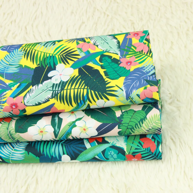 10 Metres Green Hawaiian Summer Printed 100/% Cotton Poplin Fabric.
