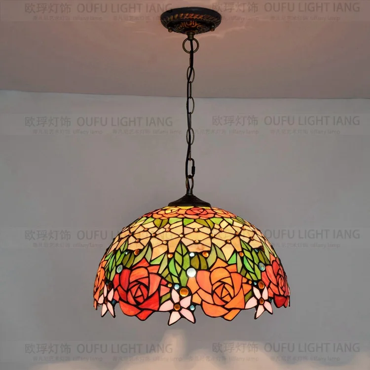 Фото Подвесной светильник диаметром 40 см с изображением роз Тиффани декоративная