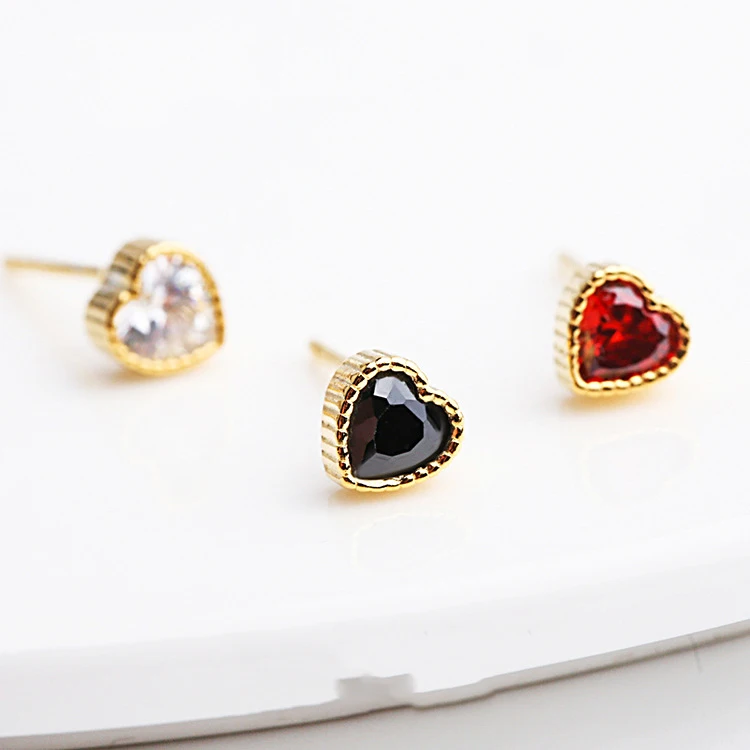 925 Sterling Silver Love Heart Stud Earrings For Women Fashion Ear Jewelry 2018 Zircon Crystal Girls Japanese Style Cute Earring
925 Sterling Silver Love Heart Stud Earrings For Women Fashion Ear Jewelry 2018 Zircon Crystal Girls Japanese Style Cute Earring