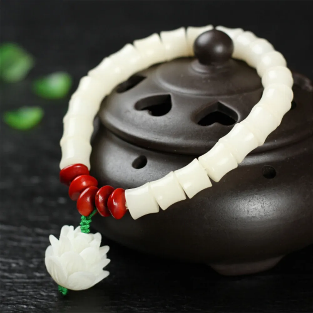 New Natural White Bodhi Root Red Bean Charm Bracelet One Circle Bamboo Style Beads Bracelet with Carved Lotus Pendant for Women
New Natural White Bodhi Root Red Bean Charm Bracelet One Circle Bamboo Style Beads Bracelet with Carved Lotus Pendant for Women