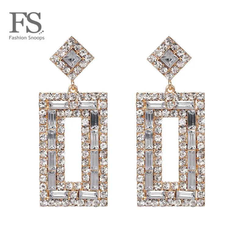 FASHIONSNOOPS Luxury Big Wedding Drop Earrings For Bride Shining Rhinestone Square Earrings Female Fashion Jewelry 2019 Hot Sale
FASHIONSNOOPS Luxury Big Wedding Drop Earrings For Bride Shining Rhinestone Square Earrings Female Fashion Jewelry 2019 Hot Sale