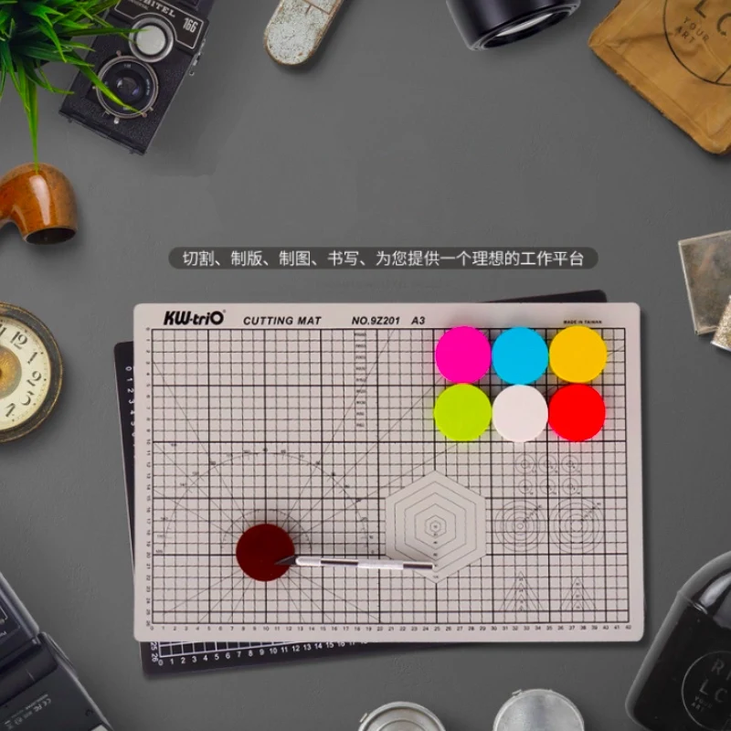 School Cutting Mat Cutting Pad Patchwork Cut Pad A3 A4 Patchwork Tools DIY Tool Cutting Board Double-side Self-healing
School Cutting Mat Cutting Pad Patchwork Cut Pad A3 A4 Patchwork Tools DIY Tool Cutting Board Double-side Self-healing
