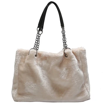Women's bag 2018 autumn and winter new Korean version of Chaotuo plush large capacity tote bag chain handheld women's bag
Women's bag 2018 autumn and winter new Korean version of Chaotuo plush large capacity tote bag chain handheld women's bag