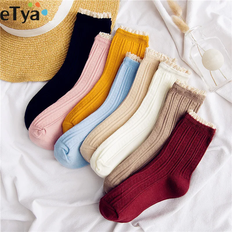 eTya 2019 New Fashion Women Lace Sock Winter Spring Autumn Casual Socks Girl Student Vintage Sox
eTya 2019 New Fashion Women Lace Sock Winter Spring Autumn Casual Socks Girl Student Vintage Sox