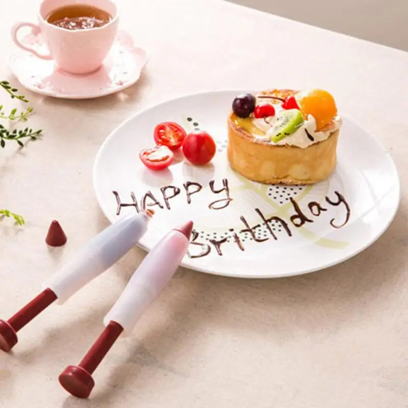 40 ml Dessert Decorator Pen Cake Chocolate Sweet Decorating Tools Easy Use Handle Toast Biscuit breakfast Decorating
40 ml Dessert Decorator Pen Cake Chocolate Sweet Decorating Tools Easy Use Handle Toast Biscuit breakfast Decorating