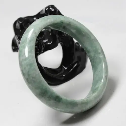 free shipping 978 Beautiful Natural Green Grade "A" Jadeite Jade Gems Bangle Bracelet
free shipping 978 Beautiful Natural Green Grade "A" Jadeite Jade Gems Bangle Bracelet