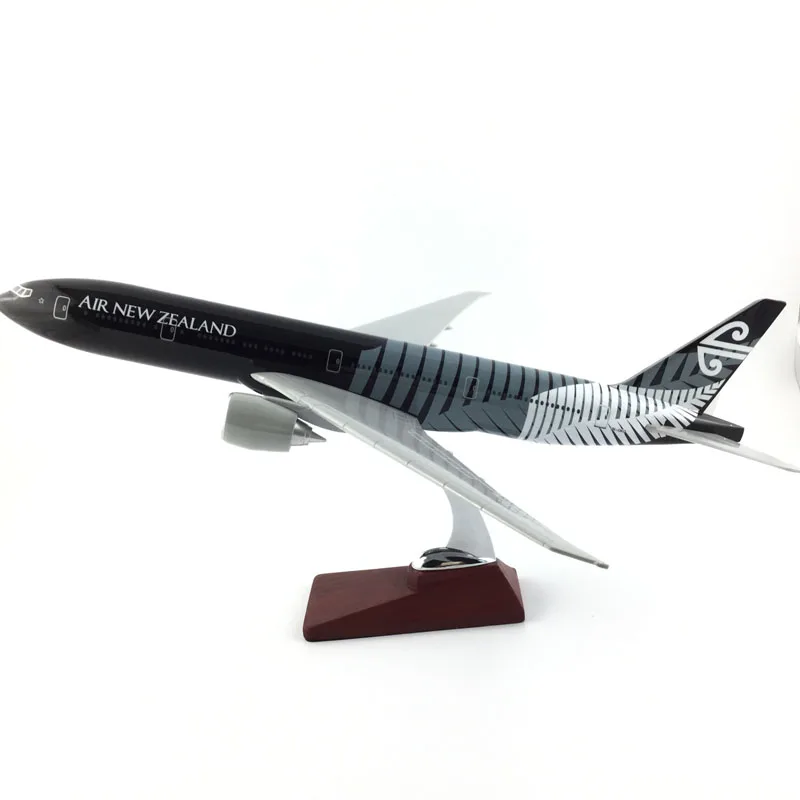 Фото 45 47 см AIR Новая Зеландия 777 черная металлическая фотоколлекция - купить