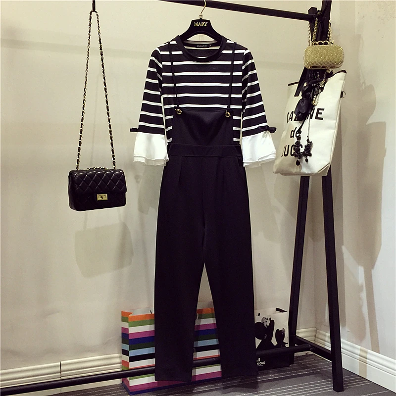 2019 New Spring Autumn Women's Half Sleeve Striped Knitted Shirt + Casual Jumpsuit Two Piece Lady Girls Overall Pants Suits
2019 New Spring Autumn Women's Half Sleeve Striped Knitted Shirt + Casual Jumpsuit Two Piece Lady Girls Overall Pants Suits