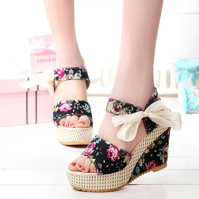 11cm High Heels Summer Sandals Women Gladiator Floral Sandals Slides shoes Platform Wedges Lace Bow Sandalias Slippers Mujer
11cm High Heels Summer Sandals Women Gladiator Floral Sandals Slides shoes Platform Wedges Lace Bow Sandalias Slippers Mujer